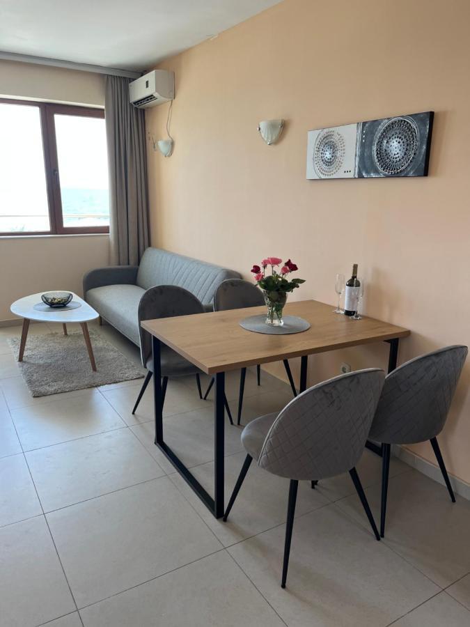 Privat Apartament Golf Coast Каварна Экстерьер фото